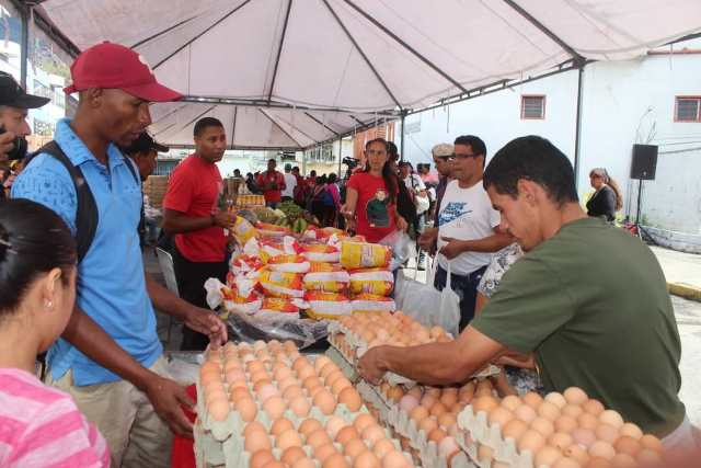 Se distribuyeron 50 toneladas de alimentos.