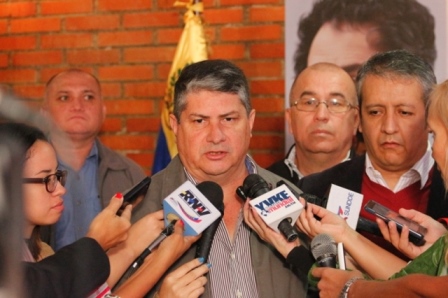 Reunión con representantes de diversos sectores de alimentación.
